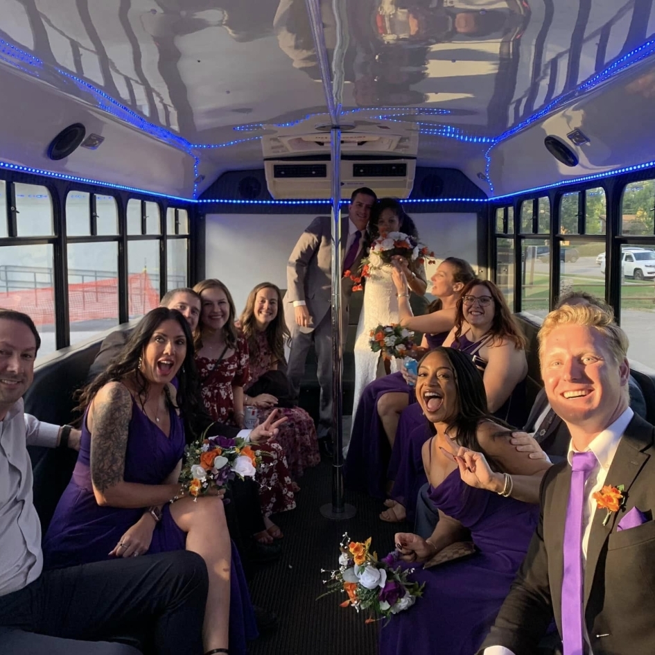 Giddy-Up Shuttles Photo