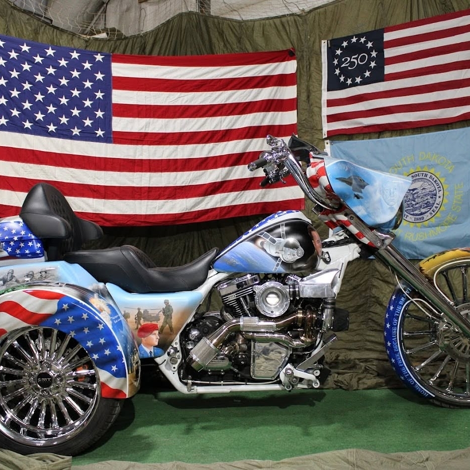 Two Chin’s Custom Turbo Trikes  Photo