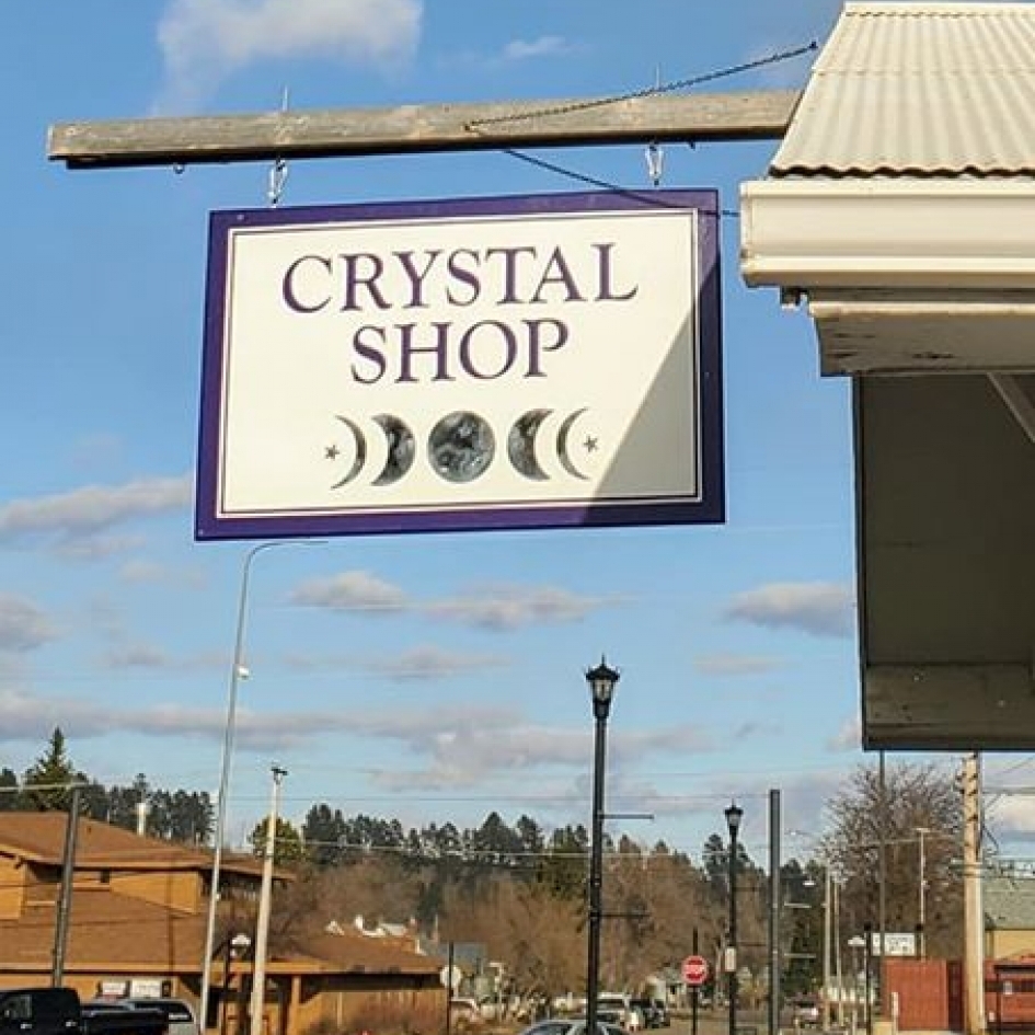 The Giving Goat Crystal Shop Photo