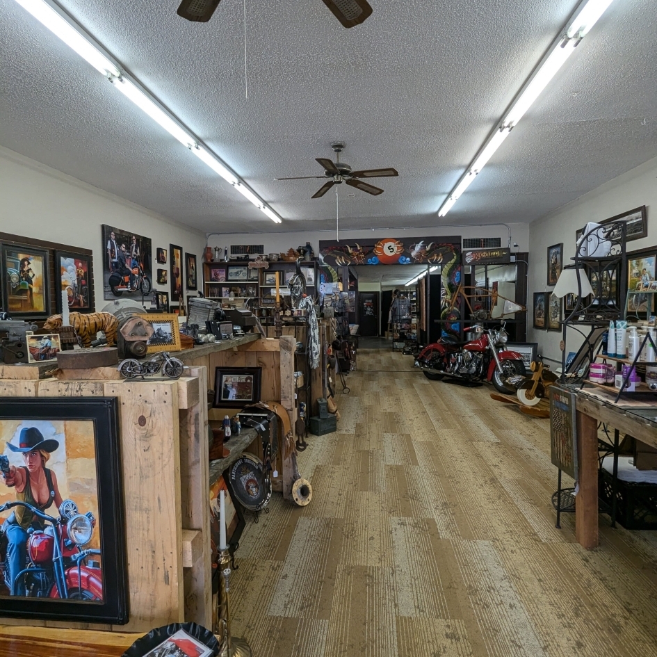 Bandit’s 5 Ball Emporium Photo